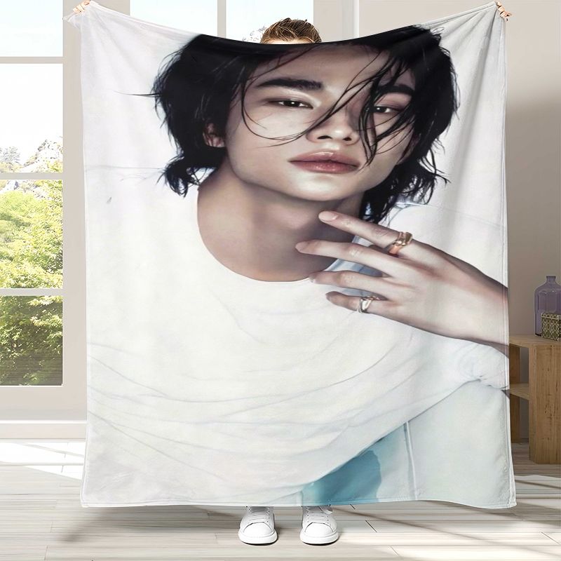 SK Korean F-Felixs Star Lee Yo – обзор и цена Modern Korean Lifestyle